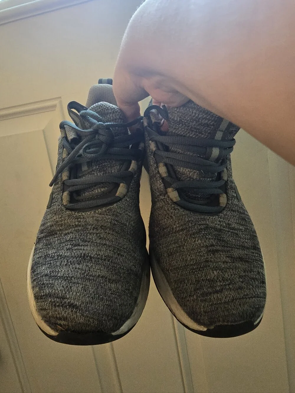 Adidas Men's Grey Runner Sneakers Racer TR23 Sz 7